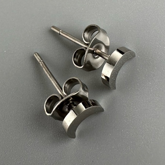 Titanium Crescent Moon Ear Studs - Picture 3 of 7